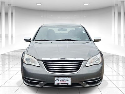 2013 Chrysler 200 Limited