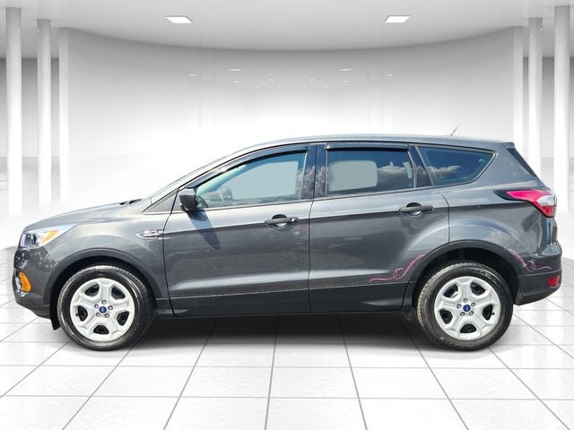 Used 2017 Ford Escape S with VIN 1FMCU0F71HUB89215 for sale in St. Louis, MO