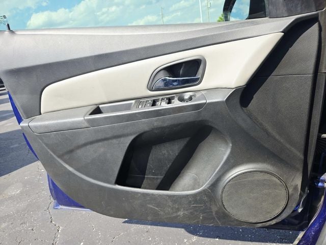 2013 Chevrolet Cruze LS