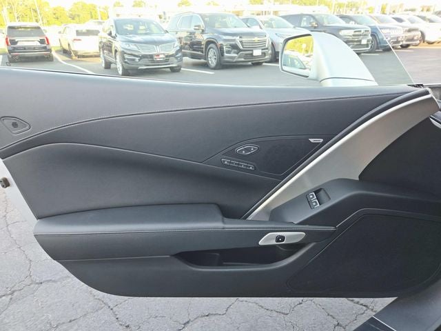 2017 Chevrolet Corvette Stingray Z51 2LT