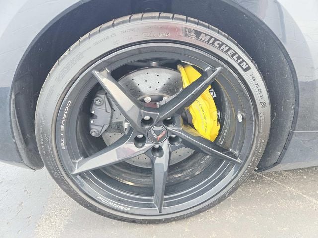 2025 Chevrolet Corvette E-Ray 1LZ