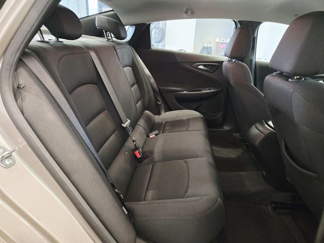 2025 Chevrolet Malibu LS 1LS