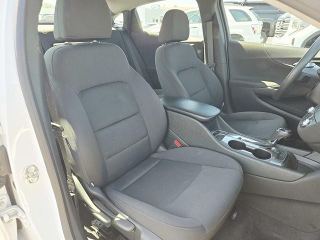 2017 Chevrolet Malibu LS 1LS