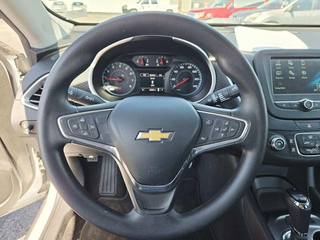 2017 Chevrolet Malibu LS 1LS