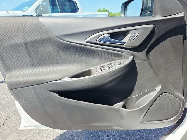 2017 Chevrolet Malibu LS 1LS