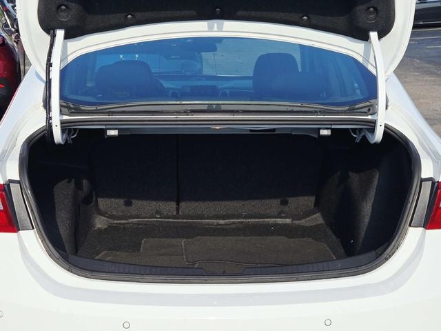2024 Chevrolet Malibu LS 1LS