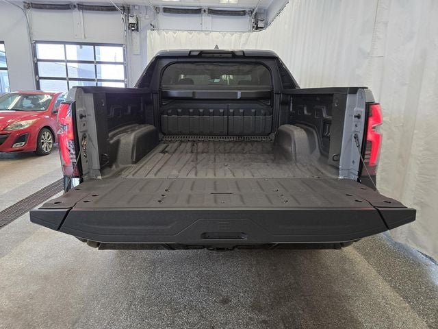 2025 Chevrolet Silverado EV RST