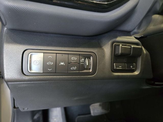 2025 Chevrolet Silverado EV RST