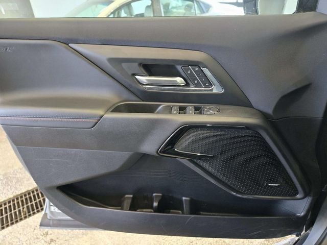 2025 Chevrolet Silverado EV RST