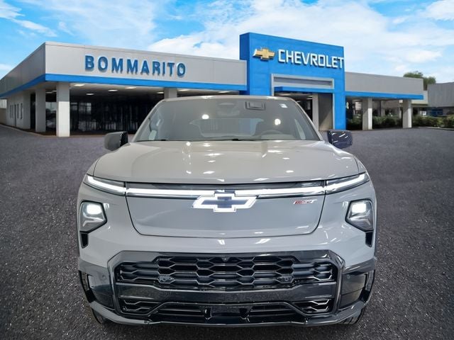 2025 Chevrolet Silverado EV RST