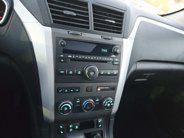 2011 Chevrolet Traverse LT 1LT