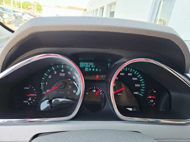 2010 Chevrolet Traverse LT 1LT