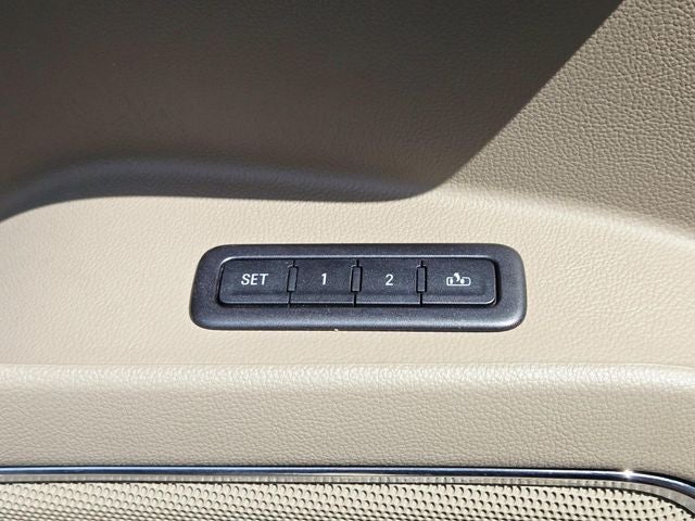 2015 Chevrolet Suburban LT