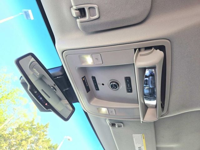 2015 Chevrolet Suburban LT