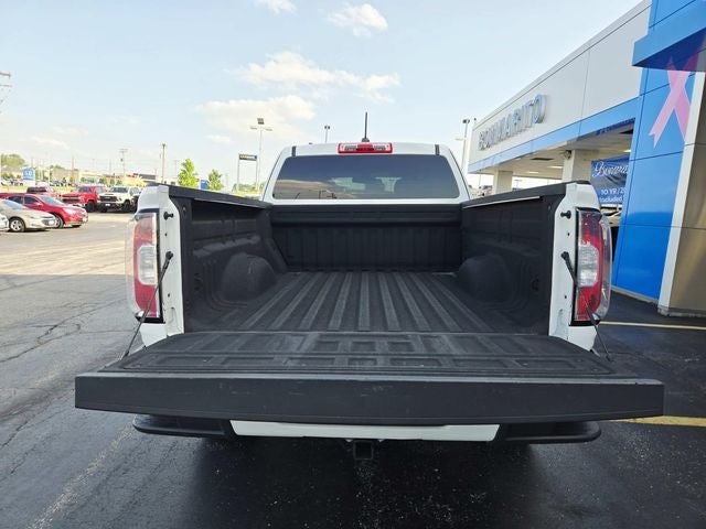 2022 GMC Canyon Elevation Standard