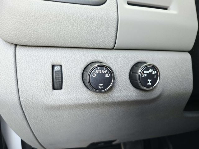2022 GMC Canyon Elevation Standard