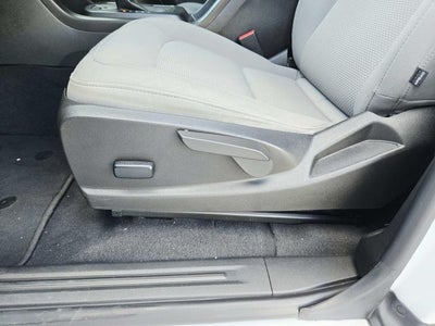 2022 GMC Canyon Elevation Standard