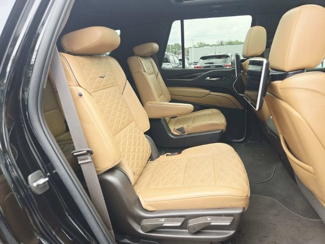2022 Cadillac Escalade Premium Luxury
