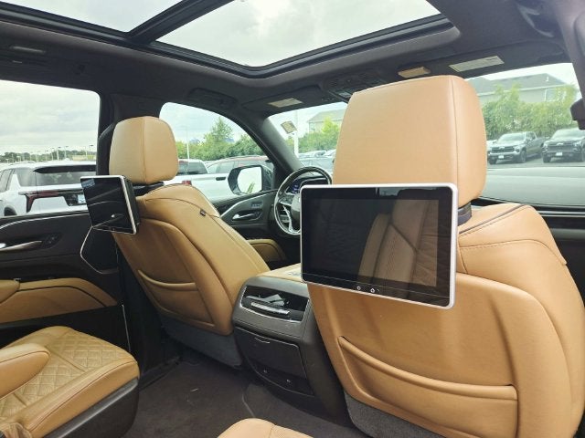 2022 Cadillac Escalade Premium Luxury