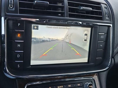 2018 Lincoln Continental Select