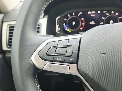 2022 Volkswagen Atlas 3.6L V6 SE w/Technology