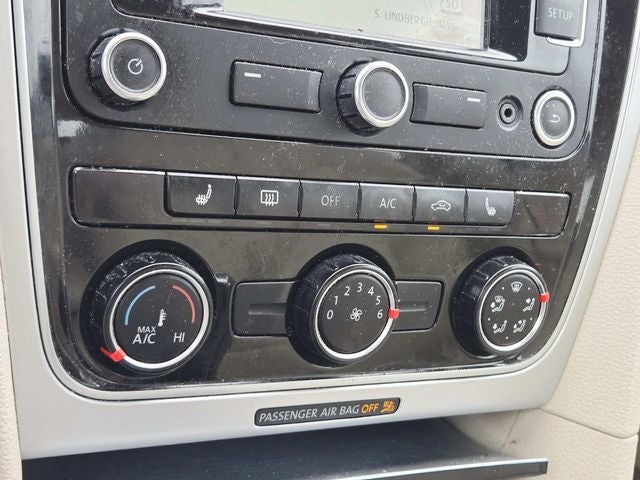 2013 Volkswagen Passat TDI SE
