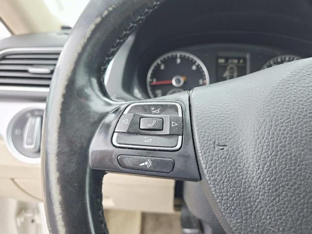2013 Volkswagen Passat TDI SE