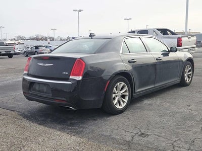 2015 Chrysler 300 Limited