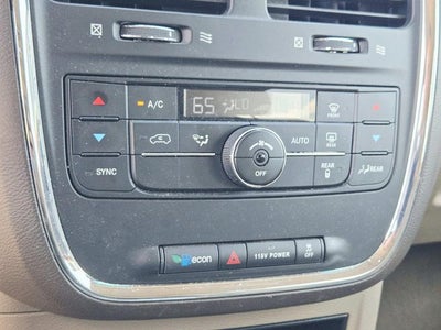 2015 Chrysler Town & Country Touring