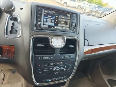 2015 Chrysler Town & Country Touring