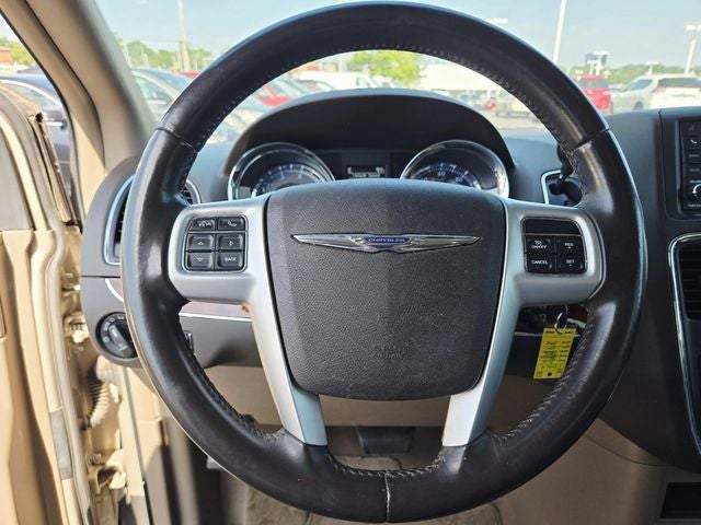 2015 Chrysler Town & Country Touring