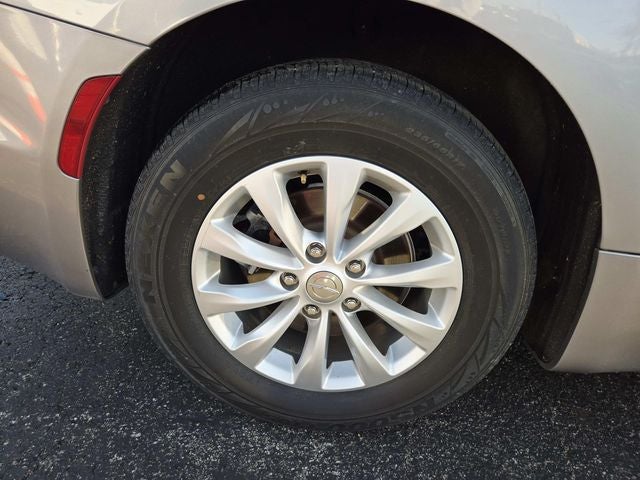 2017 Chrysler Pacifica Touring L