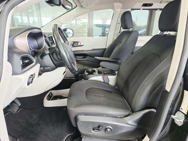 2019 Chrysler Pacifica Touring Plus