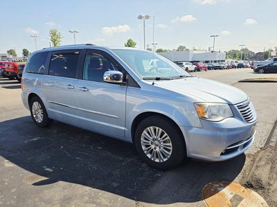 2016 Chrysler Town & Country Limited