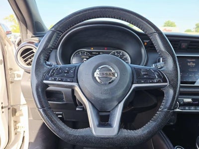 2019 Nissan Kicks SR
