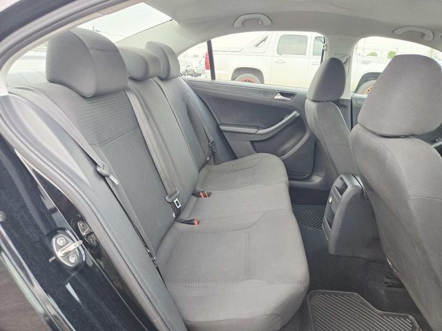 2015 Volkswagen Jetta 2.0L S w/Technology
