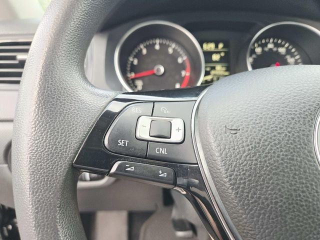 2015 Volkswagen Jetta 2.0L S w/Technology