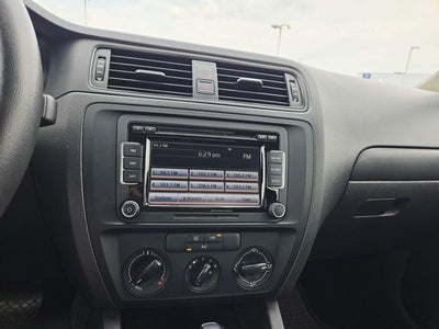 2015 Volkswagen Jetta 2.0L S w/Technology