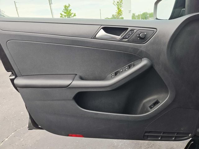 2015 Volkswagen Jetta 2.0L S w/Technology