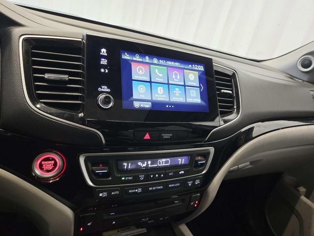 2022 Honda Pilot Touring 8 Passenger