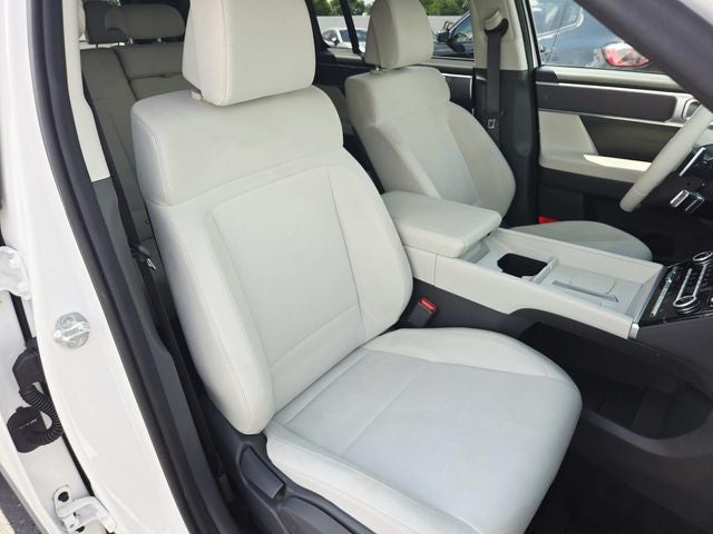 2025 Hyundai Santa Fe SE