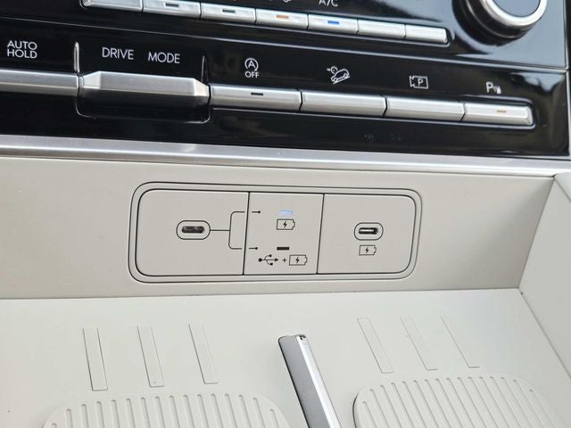 2025 Hyundai Santa Fe SE