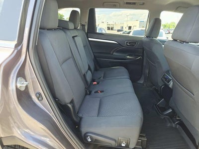 2019 Toyota Highlander LE