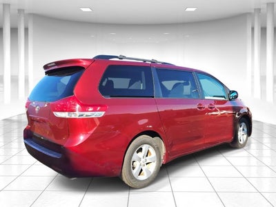 2011 Toyota Sienna LE