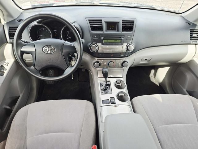 2013 Toyota Highlander Base Plus
