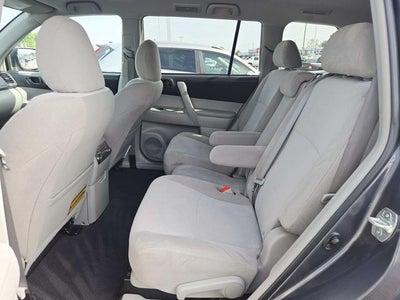 2013 Toyota Highlander Base Plus