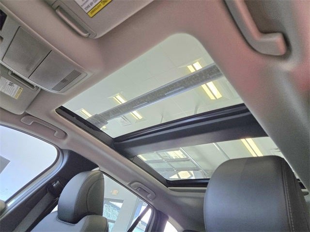 2025 Mazda Mazda CX-50 Hybrid Premium AWD