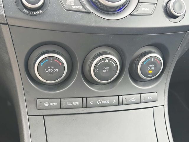 2013 Mazda Mazda3 i Touring