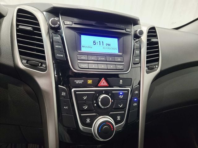 2017 Hyundai Elantra GT Base