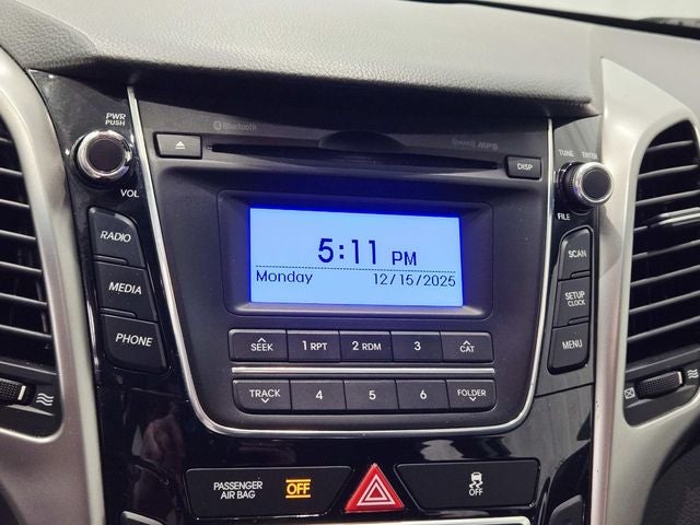 2017 Hyundai Elantra GT Base